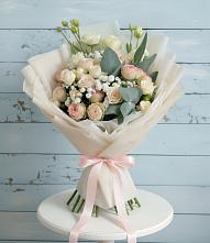 Букет цветов из:  Розы и Лизиантусы во Фрязево