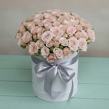 Цветочная композиция из Розы в шляпной коробке во Фрязево