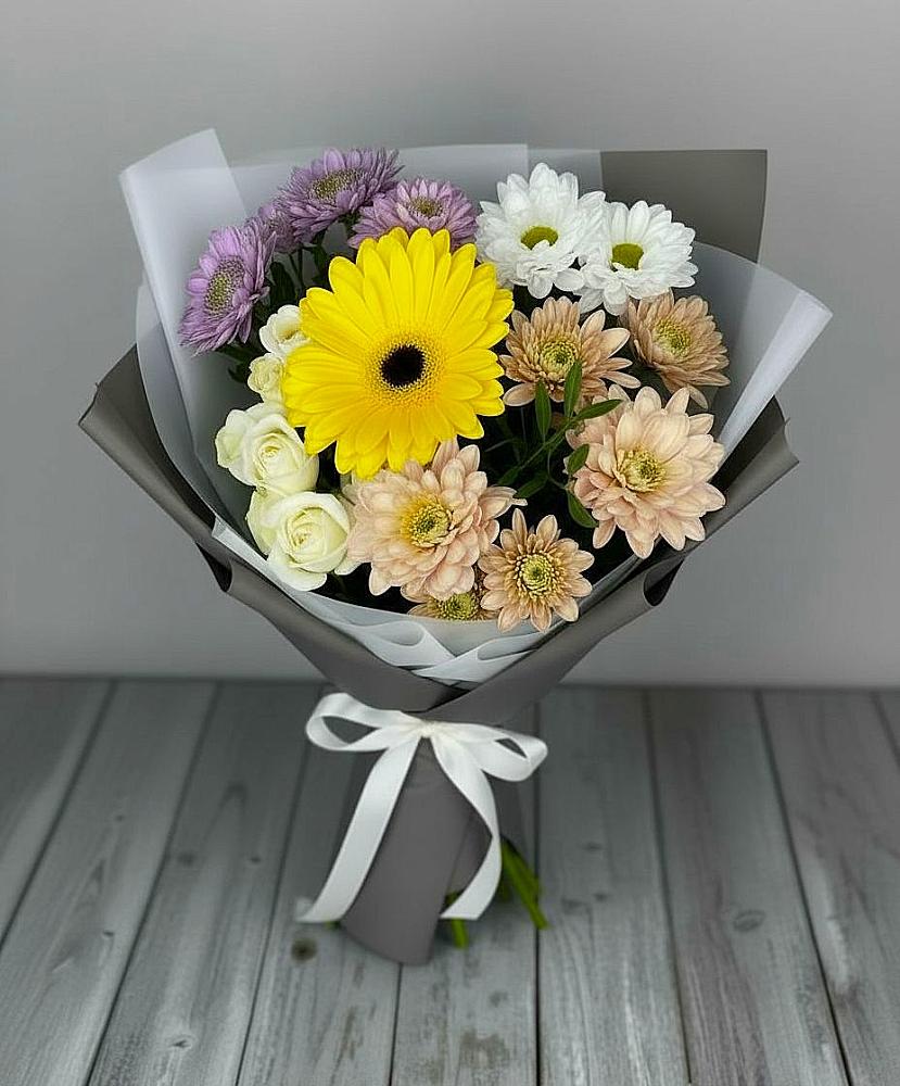 Букет цветов из: Розы, Герберы и Хризантемы во Фрязево