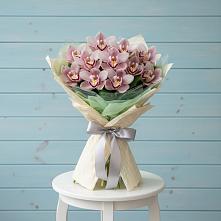Букет цветов из:  Орхидеи и Розы #REPLACE_PRED# Фрязево