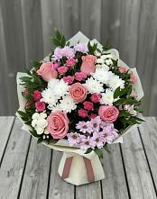 Букет цветов из:  Альстромерии, Гвоздики, Розы и Хризантемы во Фрязево